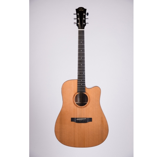 Duke D-MC Cut acoustic guitar